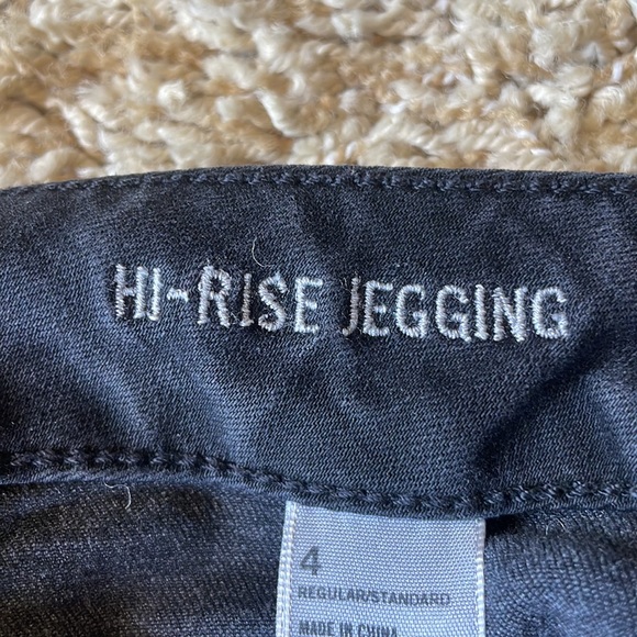 AE multifabric pant - Picture 3 of 3